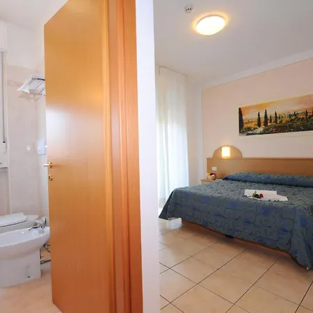 Marina Hotel