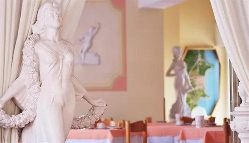 ホテル Marina バルドリーノ